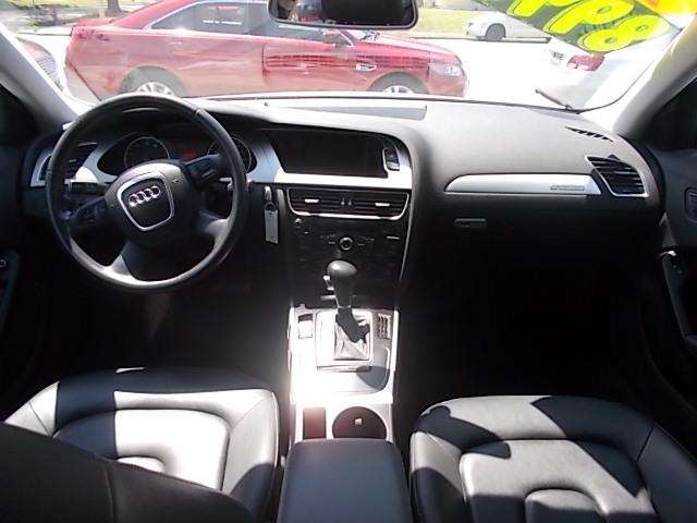 2009 Audi A4 AWD 2.0T quattro Premium 4dr Sedan 6A